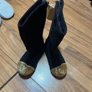 Super cute black shoes